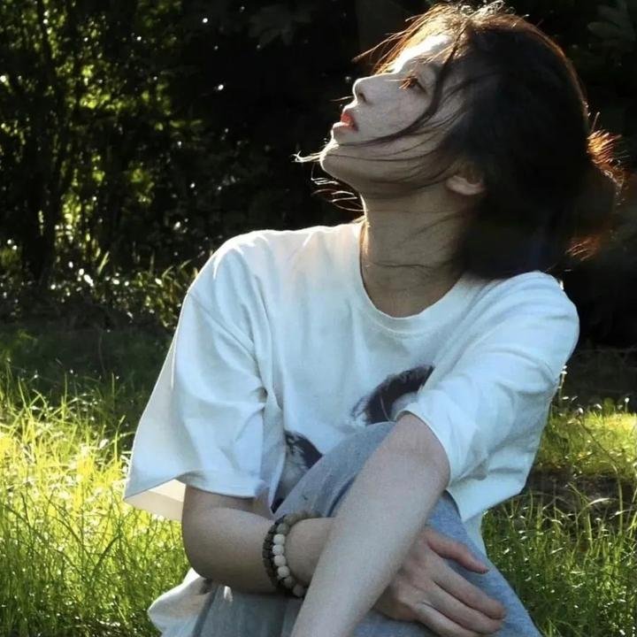 漂浮于太空的教室